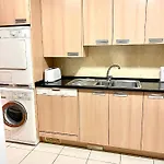 Apartament Stilysh 1br Pool & Private Parking Walk To 150m And Center Sleeps 4 (adults Only) *