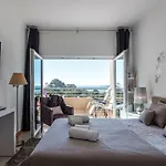 Appartamento Stilysh 1br Pool & Private Parking Walk To 150m And Center Sleeps 4 (adults Only)