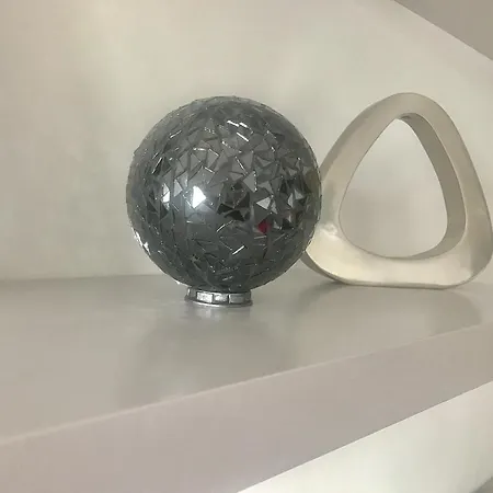 Beachfront Flat, Private Parking, Pools, Sea At Less Than 200 M (adults Only) Appartement Albufeira