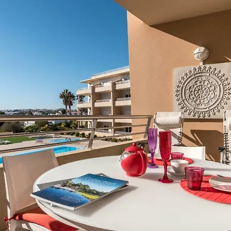 Lejlighed Stilysh 1br Pool & Private Parking Walk To 150m And Center Sleeps 4 (adults Only)